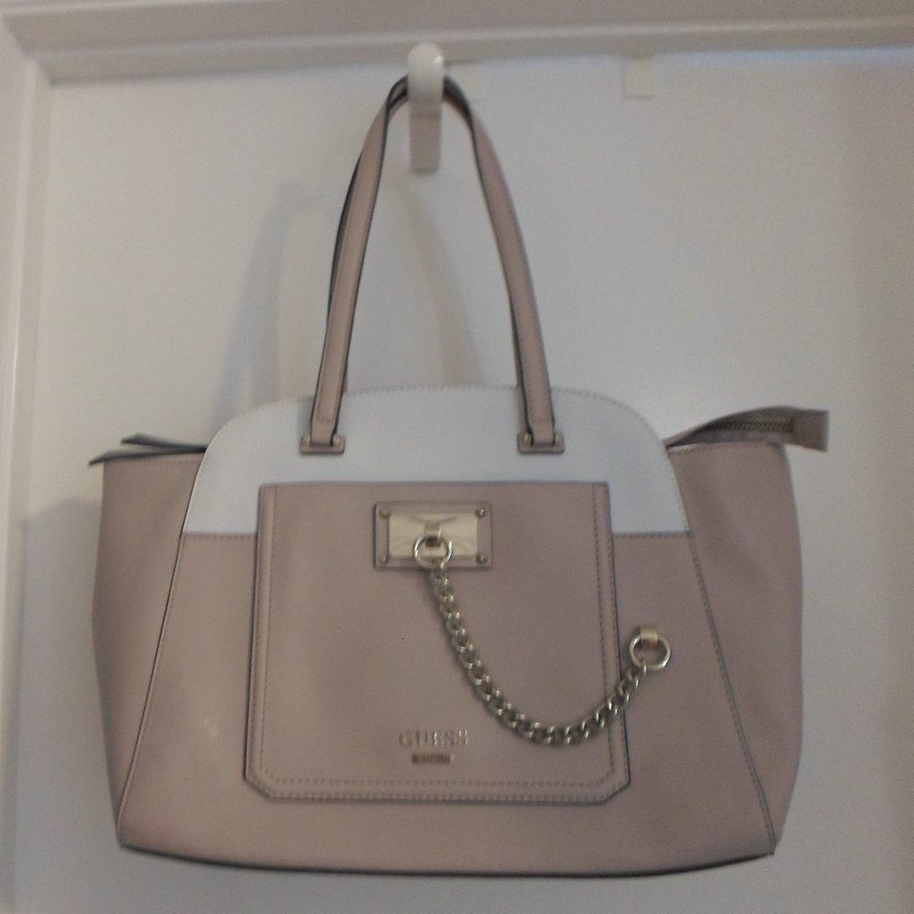 Elegant Guess Purse / Bag